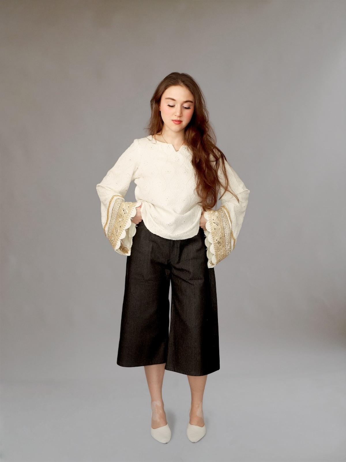 Tazad | Echoes of Contrast